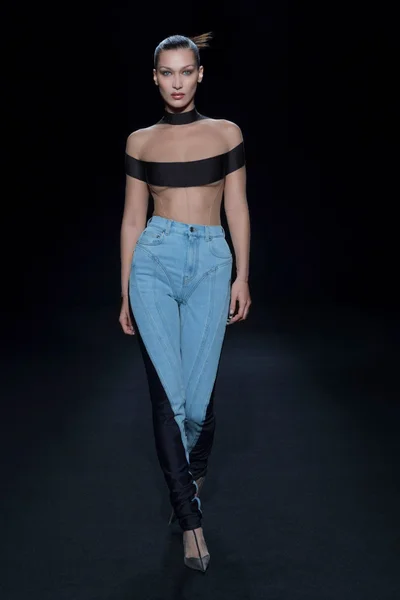 Look 34